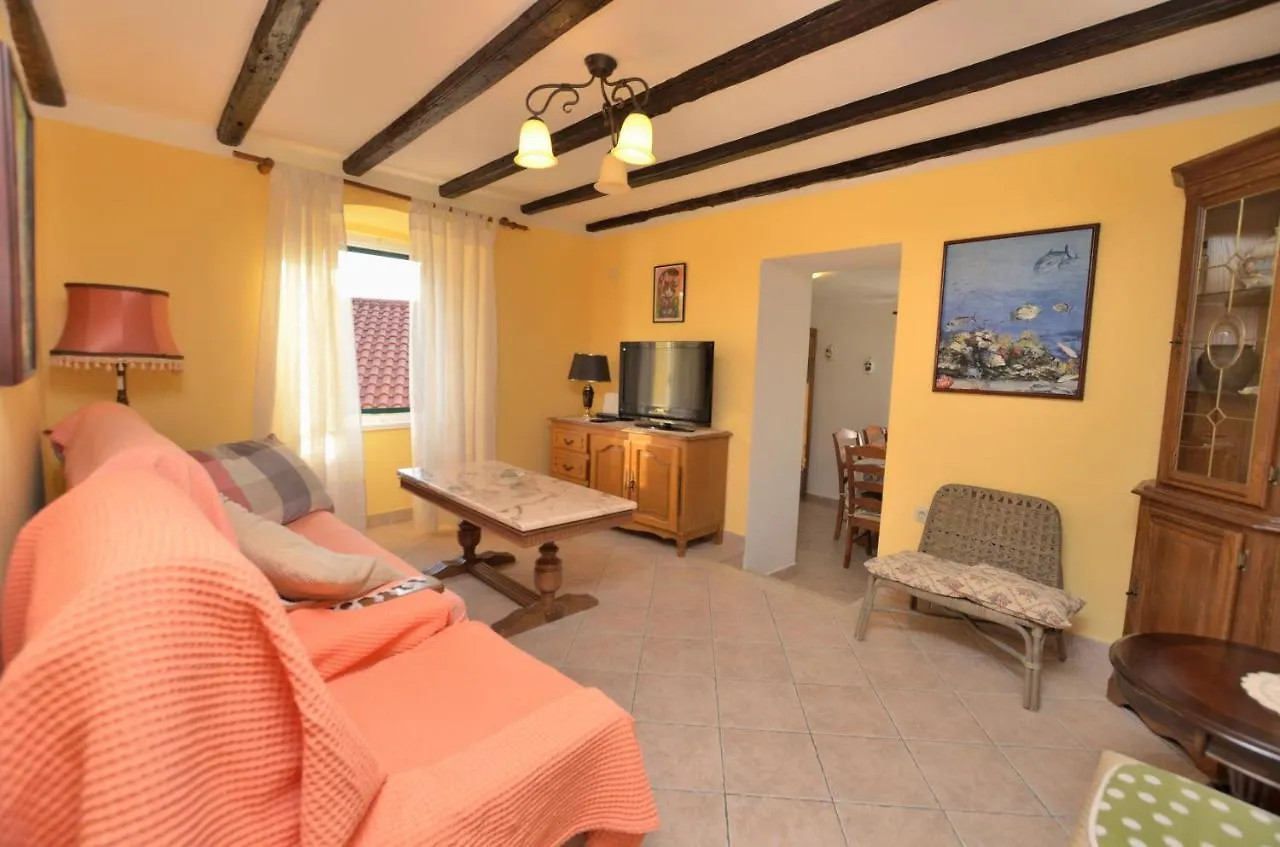 Apartment Stari Grad Lovran