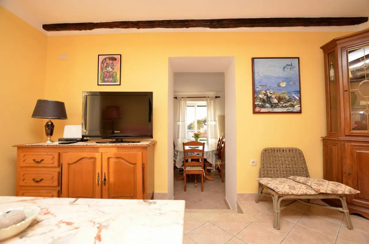Apartment Stari Grad Lovran