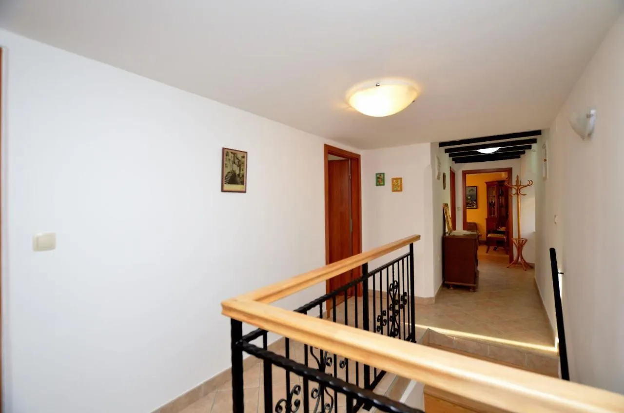 Apartment Stari Grad Lovran