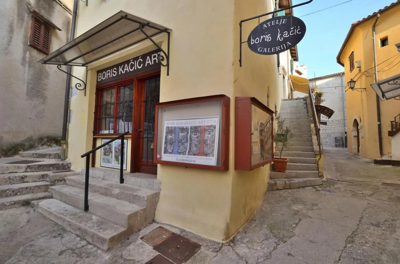 Apartment Stari Grad Lovran